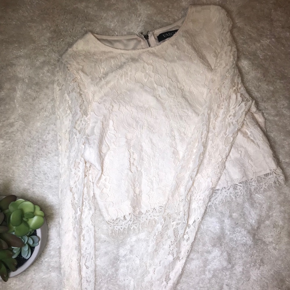 VARGA waist high lace top